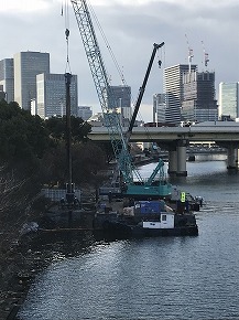 株式会社藤井組:大阪の河川を守る鋼矢板